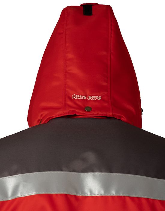 Зимний экстремальный комбинезон с капюшоном  8831F-PP-80/55  с комбинированным утеплителем, отстёгивающийся капюшон, вид сзади